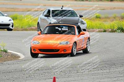 media/May-04-2024-Team Topak Racing (Sat) [[1dff1aa745]]/Triton Auto Club/Session 3/